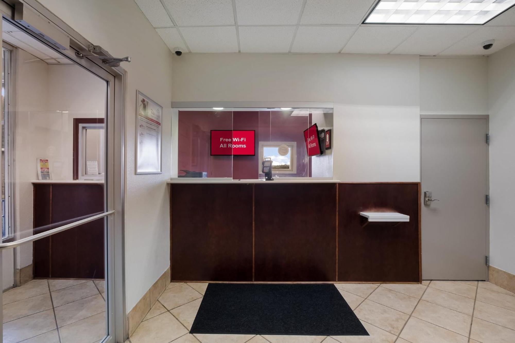 Red Roof Inn Atlanta Airport Ne Conley Zewnętrze zdjęcie