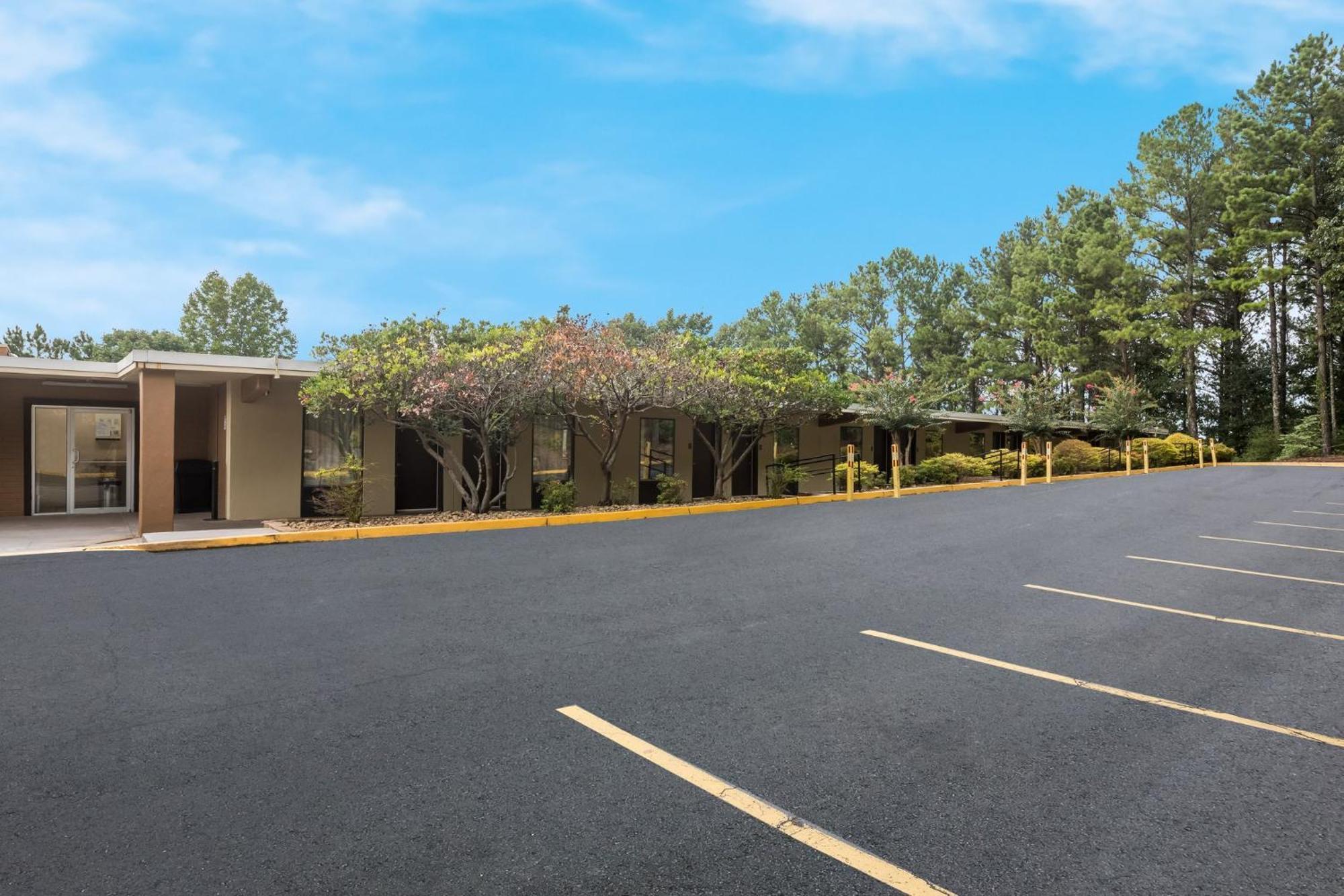 Red Roof Inn Atlanta Airport Ne Conley Zewnętrze zdjęcie